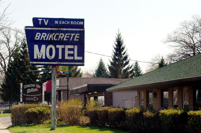 Brikcrete Motel - May 2003 Photo
